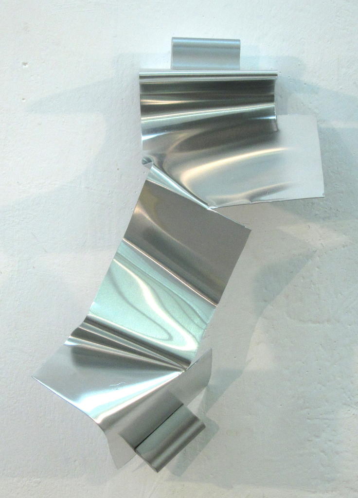 2014, Alublech, Kunststoff, Sprühlack, 33 × 21 × 12cm